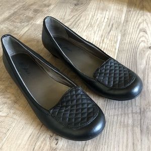 Life Stride Black Shoes.